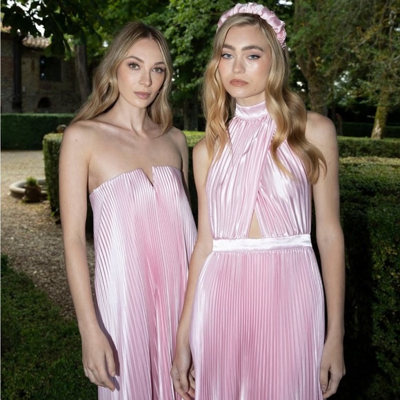 LIDEE Renaissance Dress - Picture 1 of 17